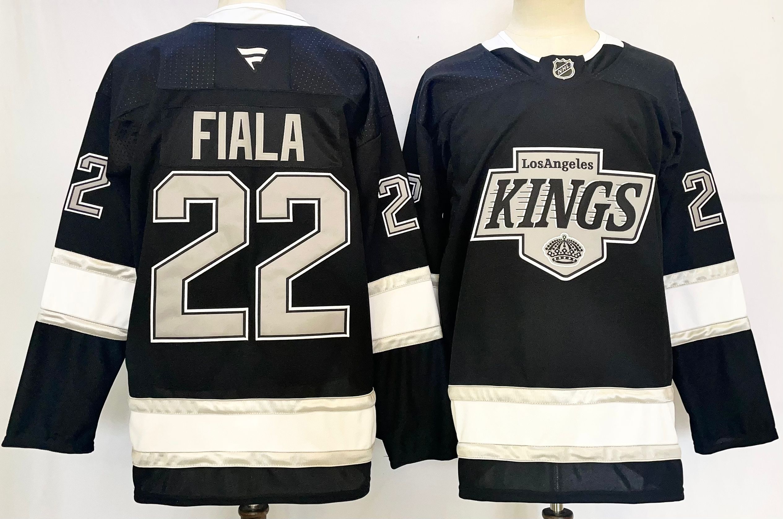 Men Los Angeles Kings #22 Fiala Black 2025 Home Premier Player NHL Jersey->los angeles kings->NHL Jersey